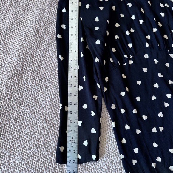 Reformation Brantley 3/4 Sleeve Mini Dress in Luv It Heart Print - Picture 6 of 6